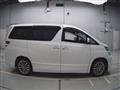 2012 Toyota Vellfire