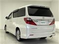 2012 Toyota Alphard