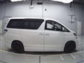 2012 Toyota Vellfire