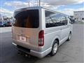 2009 Toyota Hiace Van