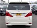 2010 Toyota Alphard