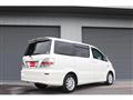 2004 Toyota Alphard Hybrid