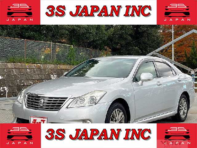 2011 Toyota Crown