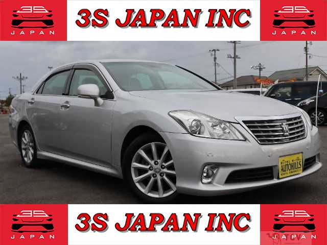 2011 Toyota Crown