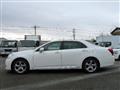 2010 Toyota Crown Majesta