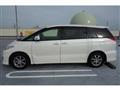 2009 Toyota Estima