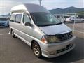 2005 Toyota Grand Hiace