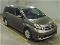 2010 Toyota Isis