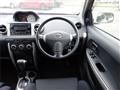 2004 Toyota IST