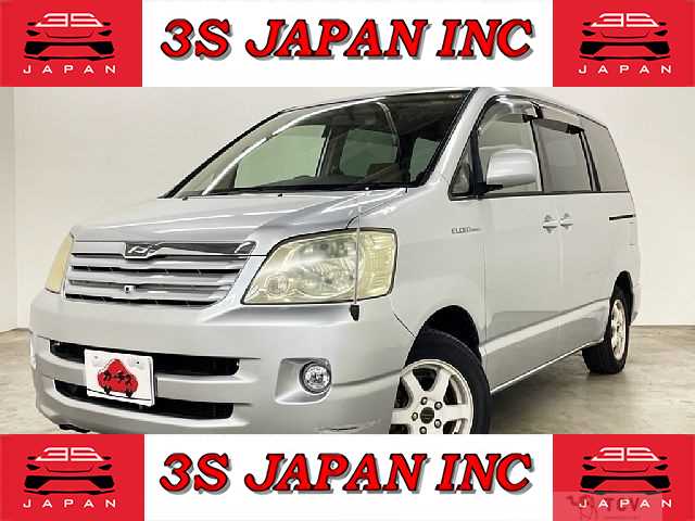 2003 Toyota Noah