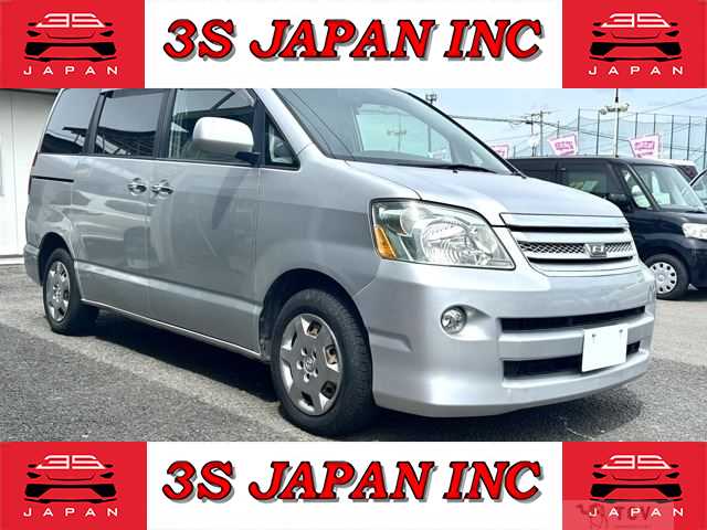 2005 Toyota Noah