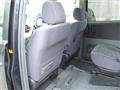 2005 Toyota Noah