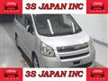 2008 Toyota Noah
