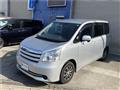 2008 Toyota Noah