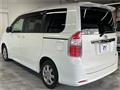 2009 Toyota Noah