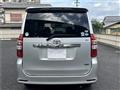 2010 Toyota Noah