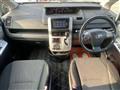 2010 Toyota Noah