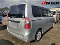 2010 Toyota Noah