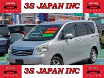 2010 Toyota Noah