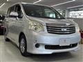 2011 Toyota Noah