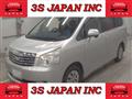 2011 Toyota Noah