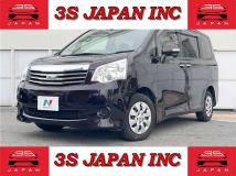 2012 Toyota Noah