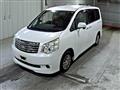 2013 Toyota Noah