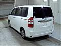 2013 Toyota Noah