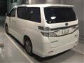 2013 Toyota Vellfire