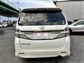 2014 Toyota Vellfire