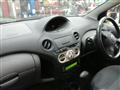 2003 Toyota Vitz
