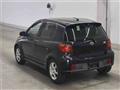 2004 Toyota Vitz