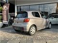 2004 Toyota Vitz