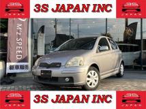 2004 Toyota Vitz