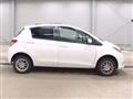 2011 Toyota Vitz