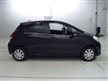 2011 Toyota Vitz