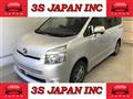2007 Toyota Voxy