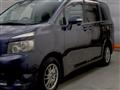 2009 Toyota Voxy