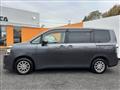2010 Toyota Voxy