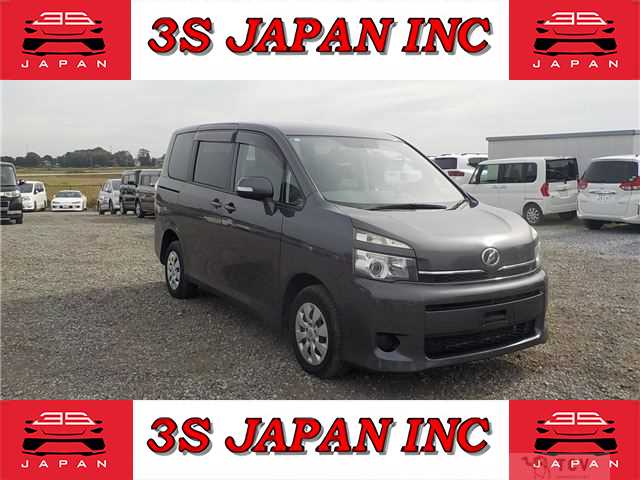 2010 Toyota Voxy