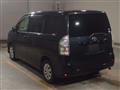 2011 Toyota Voxy