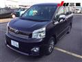 2013 Toyota Voxy