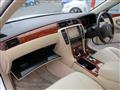 2004 Toyota Crown