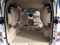 2005 Nissan Elgrand