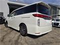 2011 Nissan Elgrand