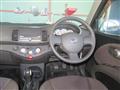 2010 Nissan March