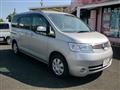 2005 Nissan Serena
