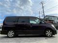 2007 Nissan Serena