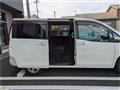 2008 Nissan Serena