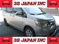2010 Nissan Serena